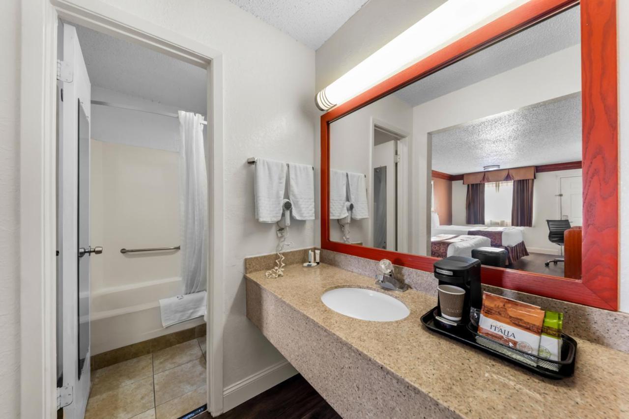 Scottish Inns - Decatur Bagian luar foto
